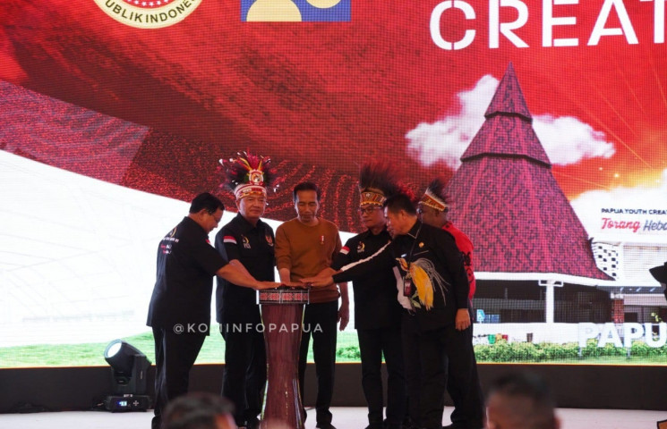 Plh Gubernur : PYCH Investasi untuk Ciptakan Anak Muda Papua Bertalenta